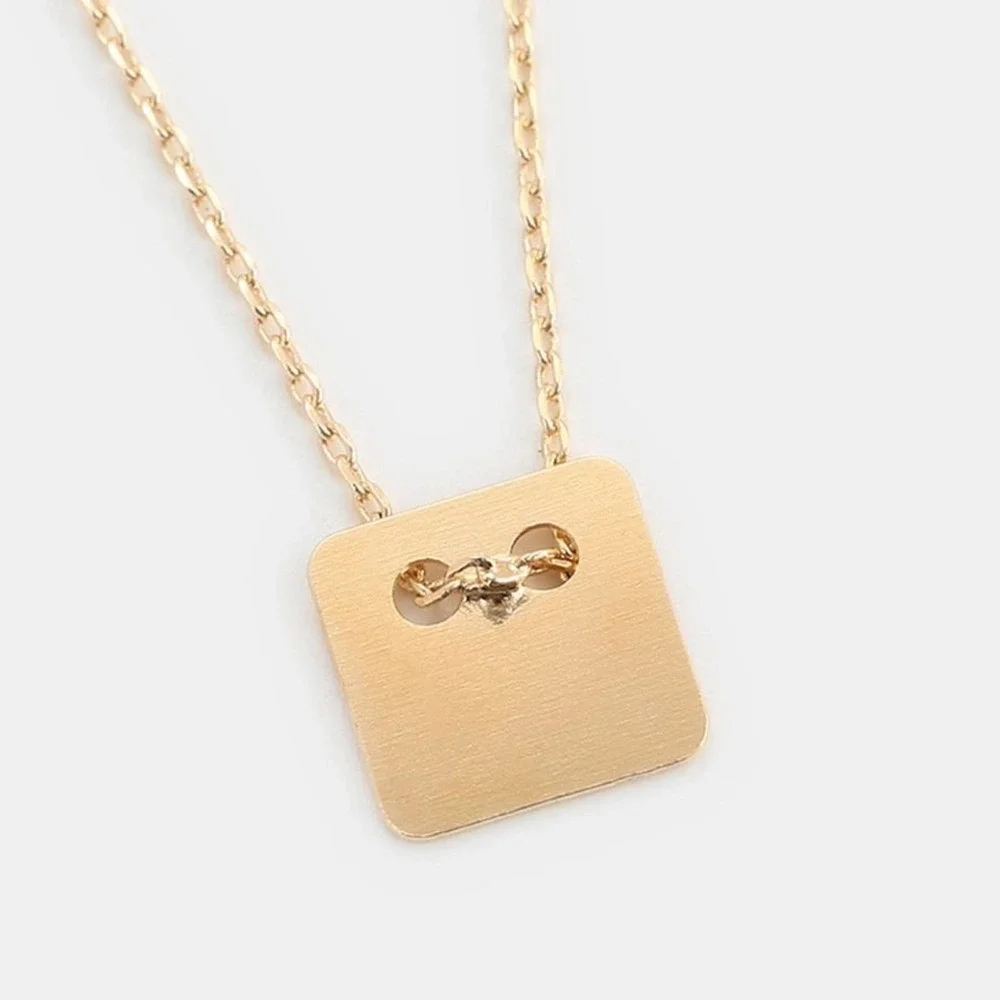 Square Gold Pendant Necklace 18k Gold Plated - Picture 3 of 7